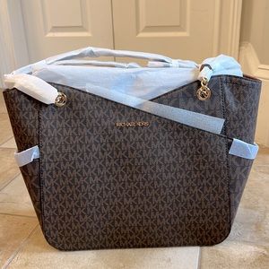 NWT, Michael Kors bag, brown, brand new condition!